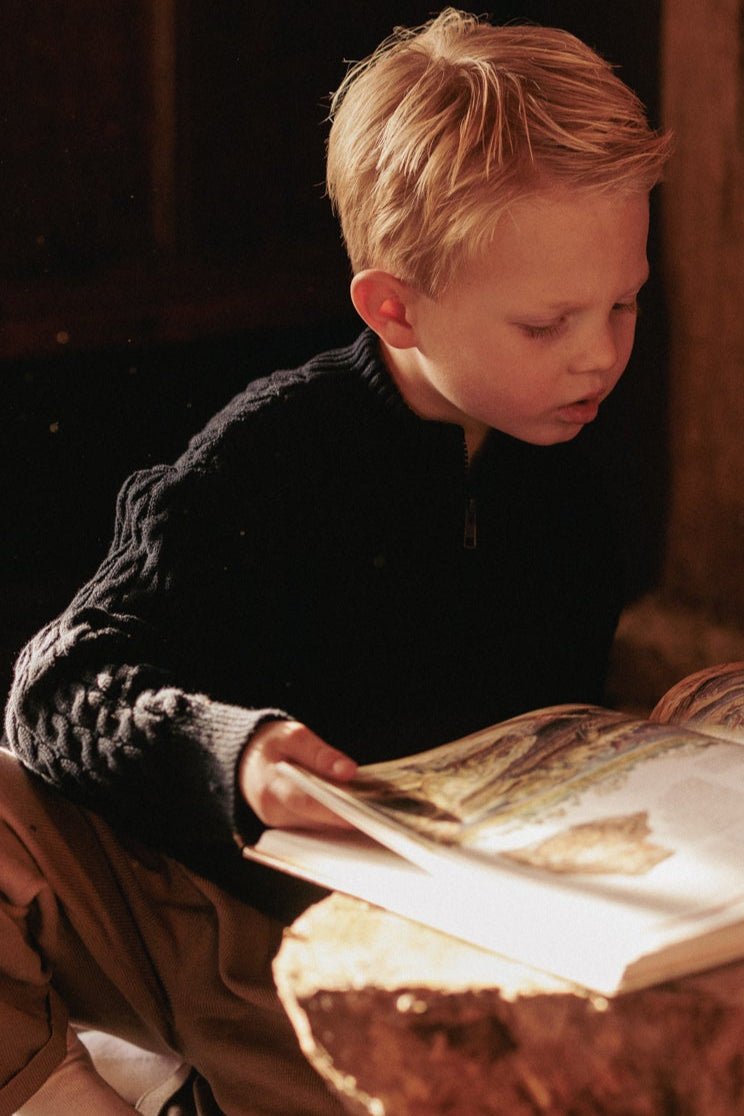 Magnus | Fijn gebreide trui | Blue Nights - Mr. Loutre - Truien & Vesten