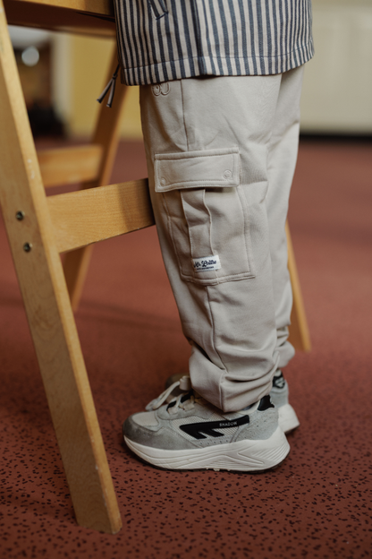 Melle | Tapered cargo trouser | Dove