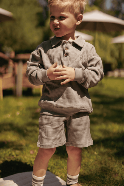 Yves | Trui met houten knopen | Waffelstof | Stone - Mr. Loutre - Truien & vesten